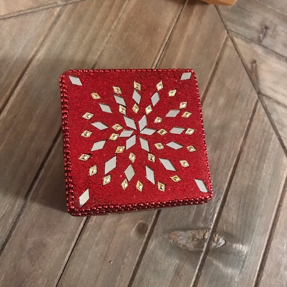 🌸Beautiful Trinket Box